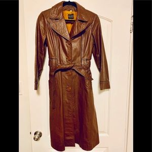 Beautiful Vintage 70’s leather trench coat